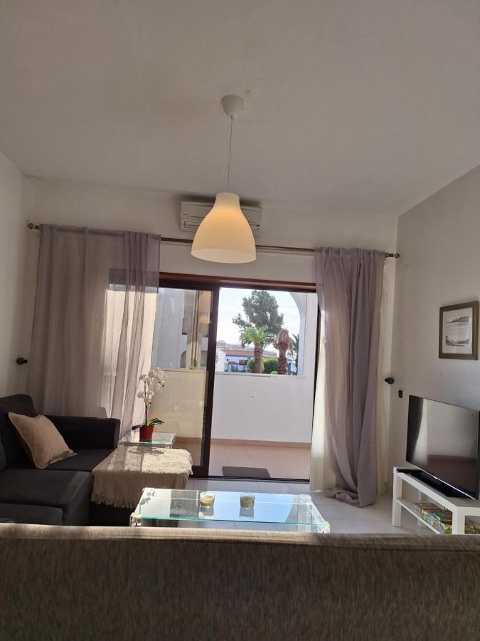 Palmeira Sol- 2 Bedrooms 300M From The Beach Ocean View Porches  Exteriér fotografie