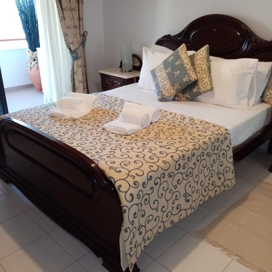 Palmeira Sol- 2 Bedrooms 300M From The Beach Ocean View Porches  Exteriér fotografie